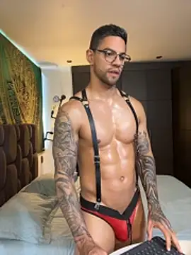 Tomy maylon online show from 11/04/25, 03:44