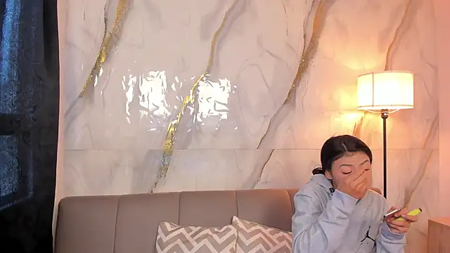 Tiffany Nm online show from 04/06/26, 01:12