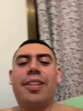 davidxxx099 online show from 12/20/25, 06:53