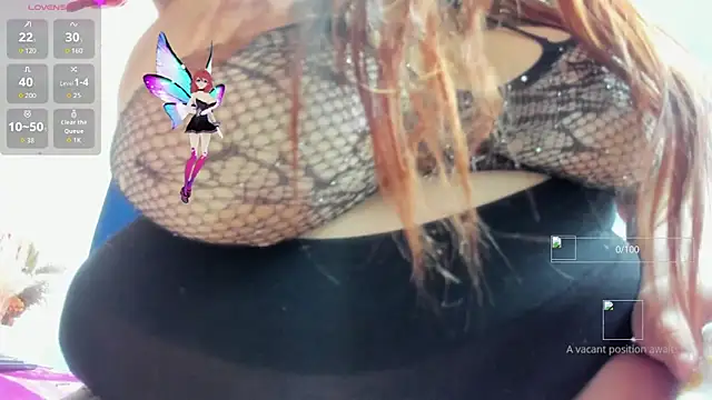 Snapshot of Hanna_wish chatting on 10/14/25, 02:07 Hanna wish online show from 10/14/25, 02:07