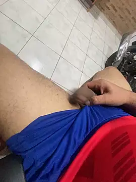 A-dvd-96 online show from 09/09/25, 04:34