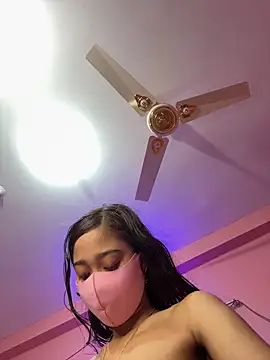 maya-Couple19 online show from 04/14/26, 06:03