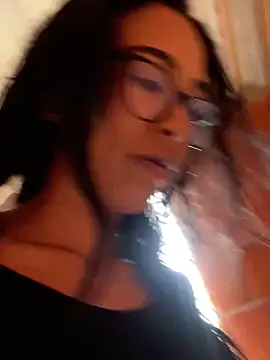 Snapshot of Emma__cumlovee chatting on 03/03/26, 06:58 Emma cumlovee online show from 03/03/26, 06:58