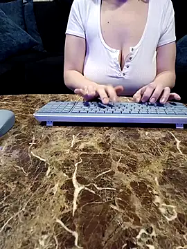 Jeannie 69 andahalf online show from 02/02/26, 01:04