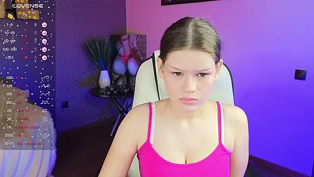 Lunamytrend online show from 09/15/25, 12:05