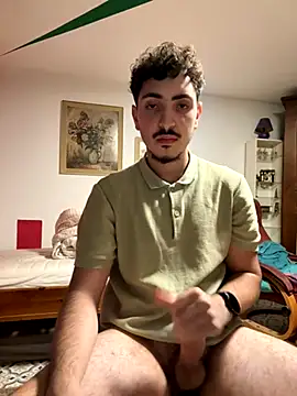 Snapshot of amo660 chatting on 11/05/25, 07:58 amo660 online show from 11/05/25, 07:58