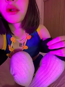 Snapshot of Isla_rosee18 chatting on 07/12/26, 03:30 Isla rosee18 online show from 07/12/26, 03:30