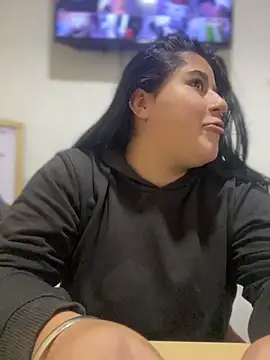 Tokio Sakura online show from 02/17/26, 07:53