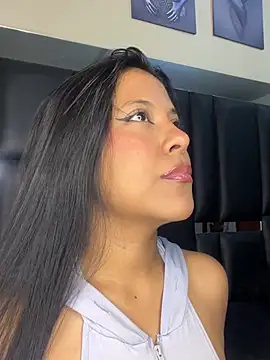 Kendra C online show from 01/14/26, 01:33