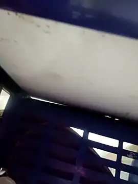 Snapshot of thunderrony chatting on 09/18/25, 06:43 thunderrony online show from 09/18/25, 06:43