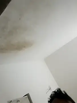 Snapshot of thunderrony chatting on 10/10/25, 10:53 thunderrony online show from 10/10/25, 10:53