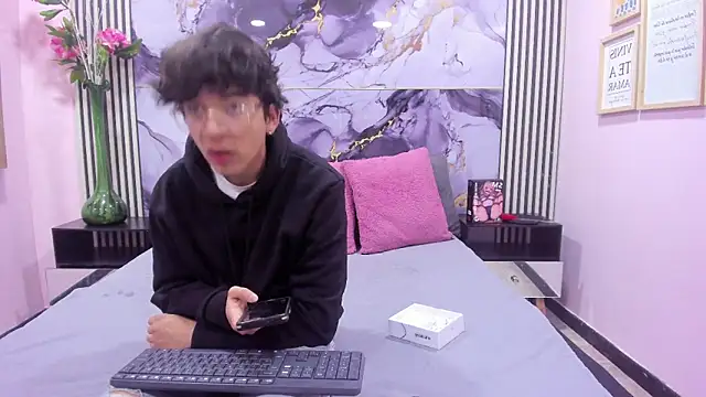 Desire Ecstasy online show from 10/11/25, 12:58