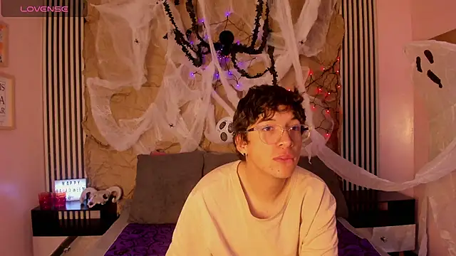 Desire Ecstasy online show from 10/23/25, 01:32