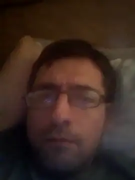 Snapshot of Gearsuit chatting on 09/11/25, 04:45 Gearsuit online show from 09/11/25, 04:45