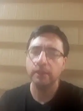 Snapshot of Gearsuit chatting on 10/04/25, 04:32 Gearsuit online show from 10/04/25, 04:32