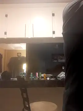 Snapshot of Gearsuit chatting on 10/07/25, 04:53 Gearsuit online show from 10/07/25, 04:53