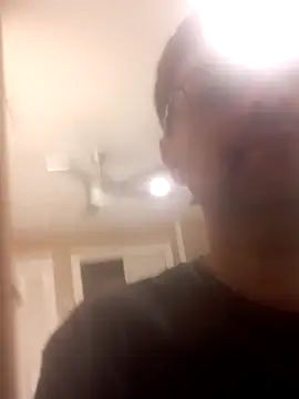 Snapshot of Gearsuit chatting on 10/21/25, 01:28 Gearsuit online show from 10/21/25, 01:28