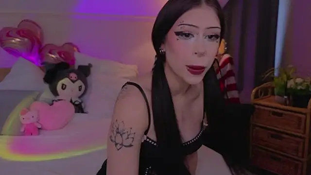 venomeowww   online show from 02/16/26, 04:08