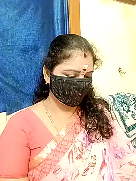 sushma26 online show from 11/18/25, 07:57