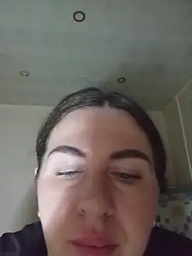 Snapshot of curlybunny_socking4u chatting on 03/02/26, 03:20 curlybunny socking4u online show from 03/02/26, 03:20