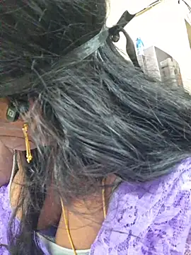 anubabysk12 online show from 11/18/25, 12:38