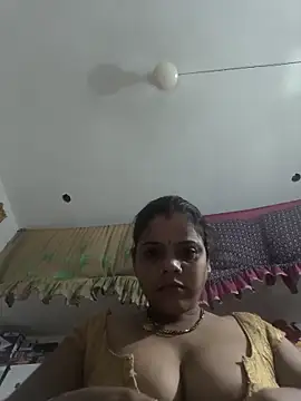 Snapshot of Setty54 chatting on 09/18/25, 06:54 Setty54 online show from 09/18/25, 06:54