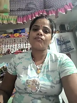 Snapshot of Setty54 chatting on 09/23/25, 04:54 Setty54 online show from 09/23/25, 04:54
