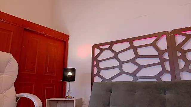 kloe bella online show from 02/28/26, 12:39