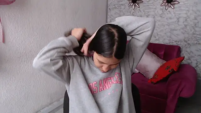 Evagirl69 online show from 12/04/25, 12:14