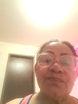 Vickysweeeettt online show from 12/17/25, 02:45