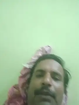 vardh033 online show from 09/23/25, 05:27