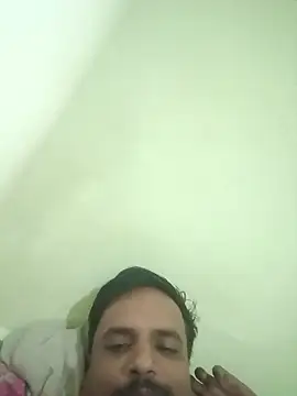 vardh033 online show from 10/04/25, 03:15