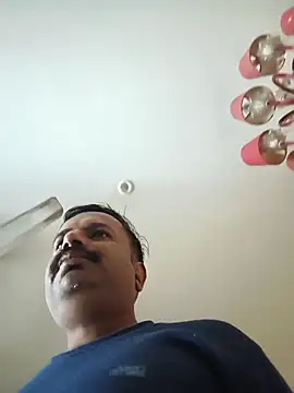 vardh033 online show from 11/29/25, 02:58