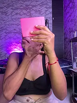 AlisSon  hot online show from 04/16/26, 09:04