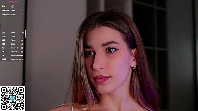 Quinavelle online show from 11/23/25, 06:46