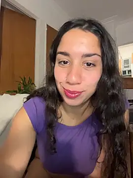 Snapshot of Souphicherry chatting on 05/11/26, 10:40 Souphicherry online show from 05/11/26, 10:40