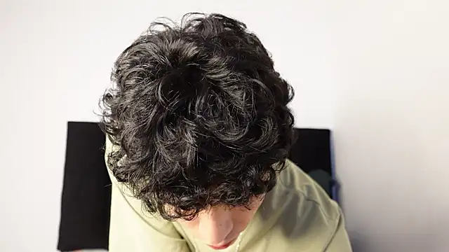 alexmark  online show from 09/19/25, 01:45