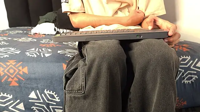 alexmark  online show from 01/14/26, 07:08