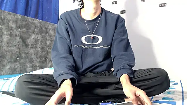 alexmark  online show from 04/06/26, 06:31