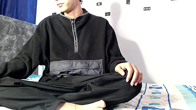 alexmark  online show from 04/07/26, 02:28