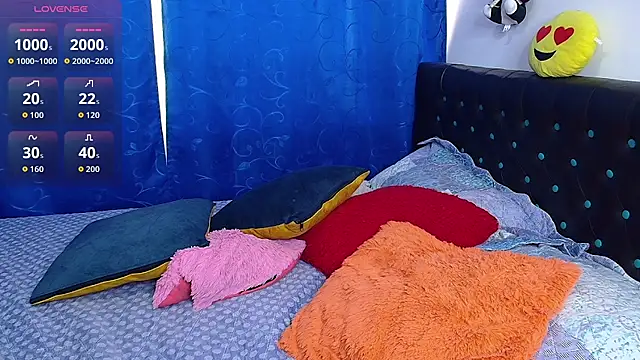 Snapshot of melikaronit2 chatting on 10/17/25, 05:59 melikaronit2 online show from 10/17/25, 05:59