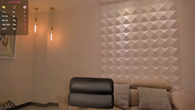 BonnyRose online show from 10/25/25, 07:41