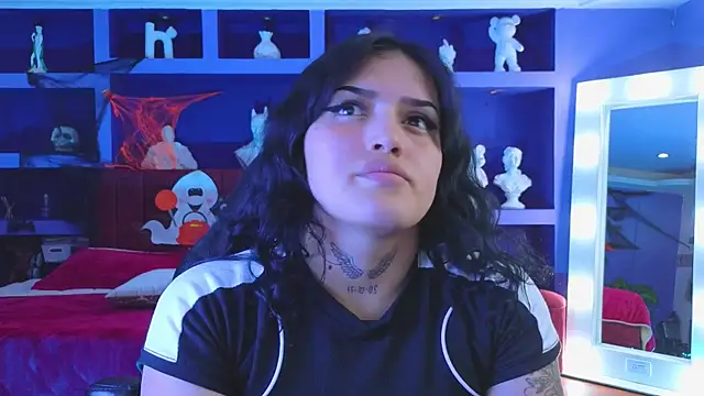 sari belle online show from 10/30/25, 04:03