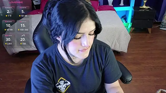 sari belle online show from 11/18/25, 08:24