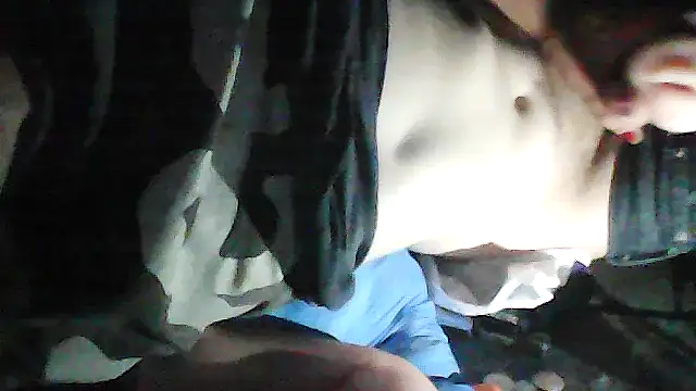 Snapshot of Leshok chatting on 07/11/26, 08:39 Leshok online show from 07/11/26, 08:39