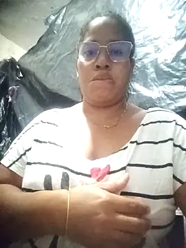 Big ass submissive online show from 12/17/25, 03:12