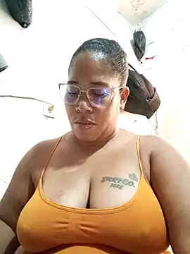 Big ass submissive online show from 04/23/26, 12:40