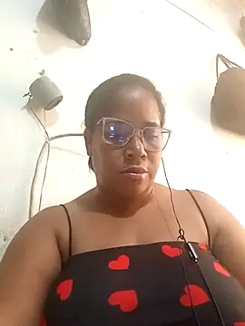 Big ass submissive online show from 04/24/26, 01:02