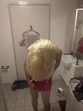 rivocumslut online show from 10/04/25, 11:41