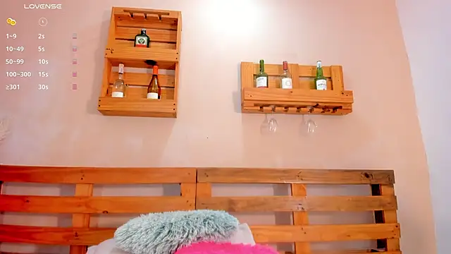  miss mia online show from 10/04/25, 11:41